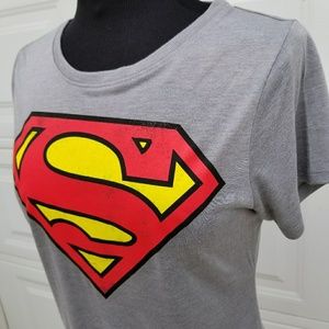NEW Womens Superman T-shirt sz Large DC Comics